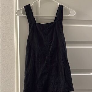 Black Sleeveless Top